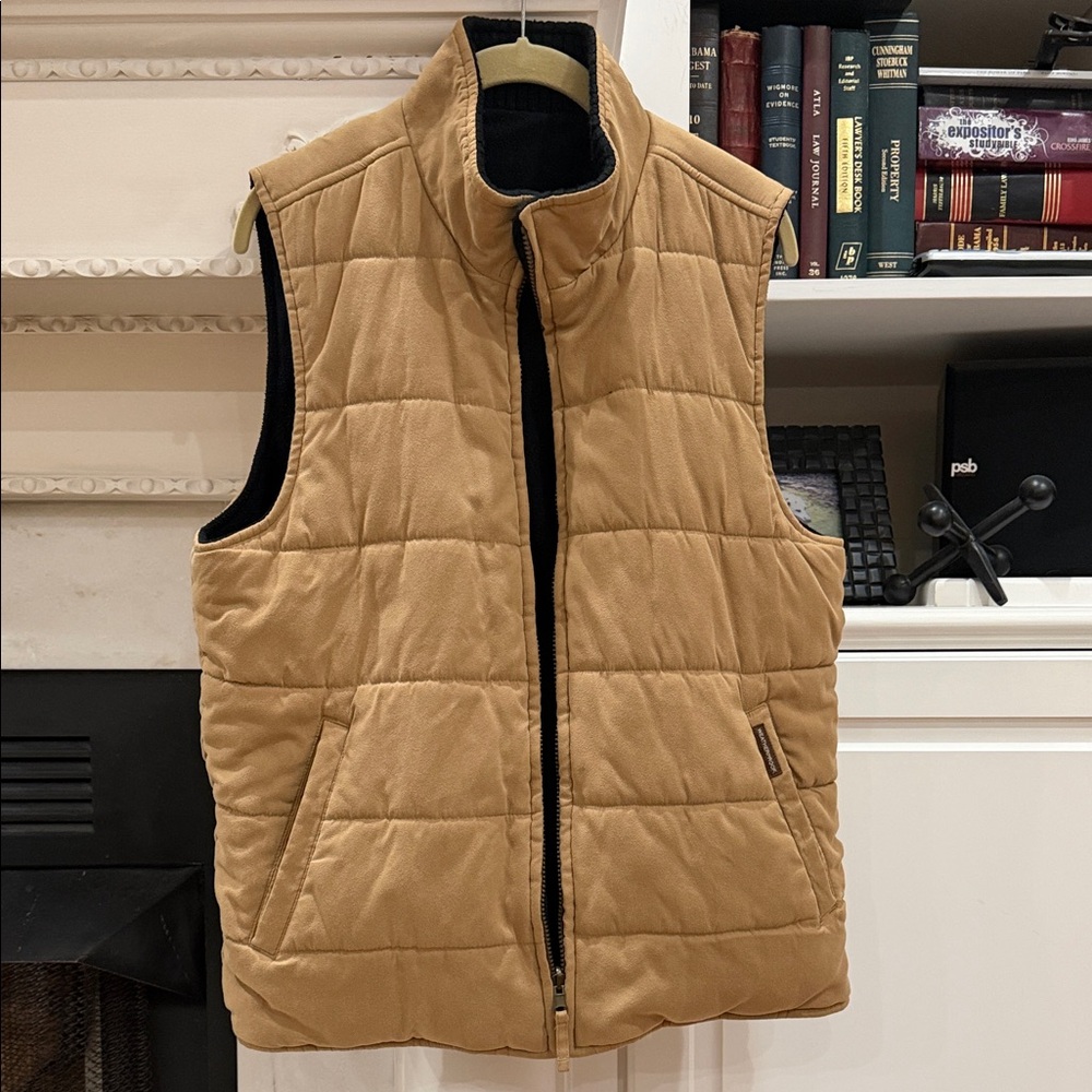 Weatherproof Reversible Puffer Vest Camel Black M